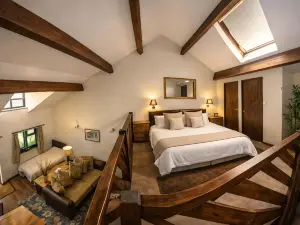 Langford Apartments & Rooms