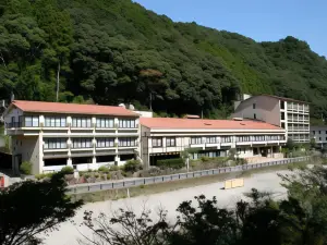 川湯温泉富士屋旅館