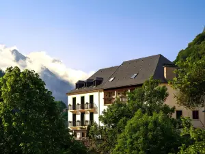La Brèche de Roland • Hôtel Restaurant • Gavarnie Gèdre
