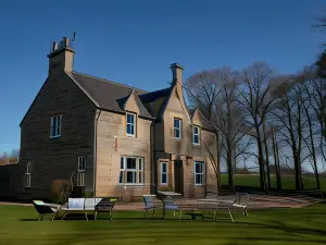 Cardhu Country House