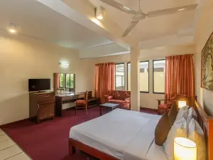 Hotel Janaki