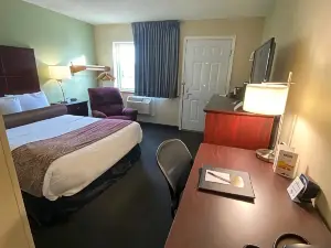 Boarders Inn & Suites by Cobblestone Hotels - Broken Bow