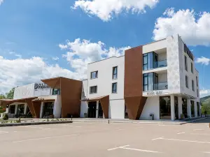 Hotel Dijana