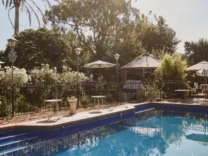 Harvest Home Boutique Hotel
