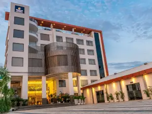 The Elite Lucknow Convention Hotel