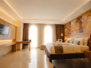 Portola Grand Arabia Hotel