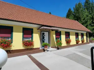 Hotel Pri Belokranjcu
