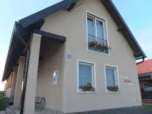 Country House Baranjski Tulipan
