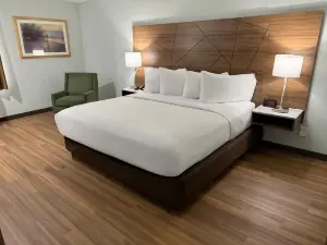 Wingate by Wyndham Livonia