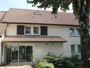 Doubs Hotel - Besançon Ecole Valentin