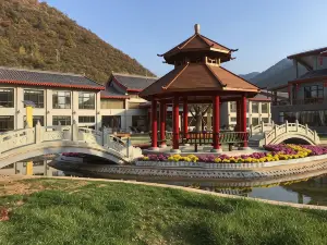 黄龍龍府ホテル
