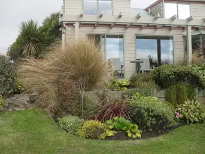 Molyneux House