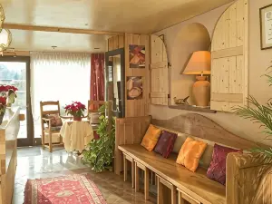 Logis Hôtel Restaurant Robichon