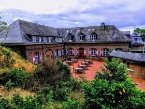 Burg Wassenberg