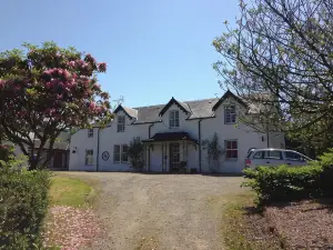Strathwhillan House