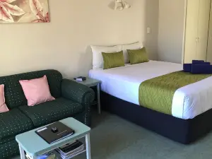 Avon City Motel