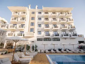 Chimaera Hotel