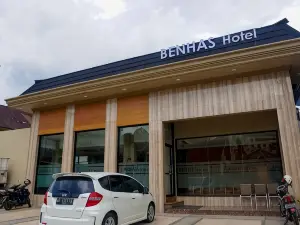 Benhas Hotel