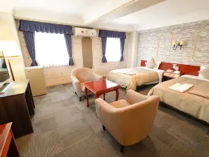 Hotel Rumieru Hyuga