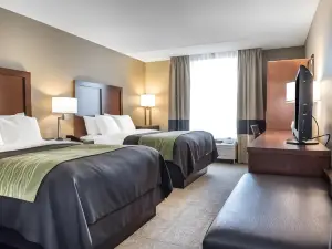 Comfort Inn & Suites Piqua-Near Troy-I75