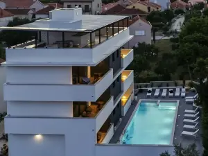 Mirabilis Residence