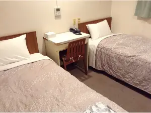 ビジネスホテル くどう