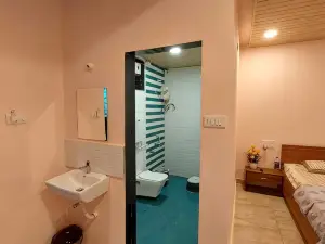 Soham Beach Resort, Diveagar