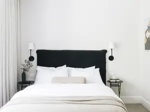 Dormie House
