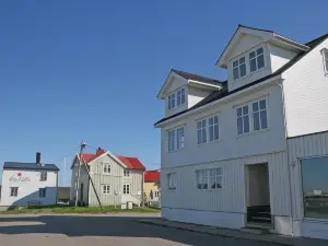 Kristina Apartment & Alma House