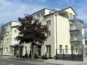 Hotel Michael