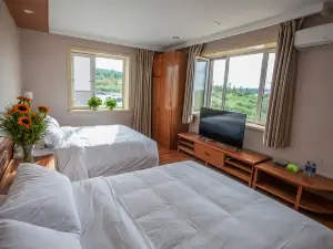 Tangwang Nanjing People's Summer Xuexiang Hotel