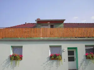 優巴爾卡基旅館