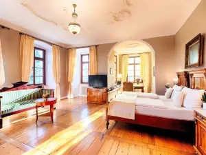 Hotel Schloss Lehen