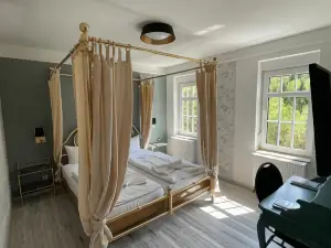 Garni Hotel Hennesburg
