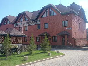 Russkaya Usad'ba Hotel