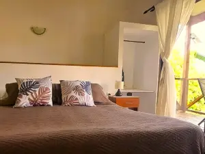 特茂裡小屋飯店