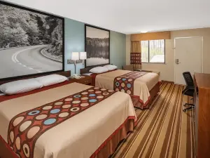 Super 8 by Wyndham Burlington NC