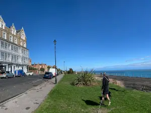San Clu Hotel, Bar & Brasserie