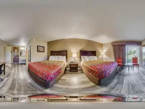 Perry Inn & Suites National Fairground I 75