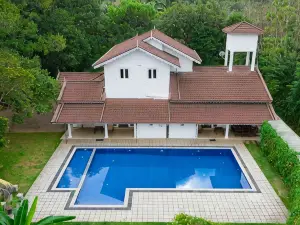 Tara Garden Sri Lanka - luxury colonial villa