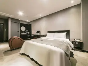 Yangju Hotel Black