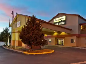 NavajoLand Inn