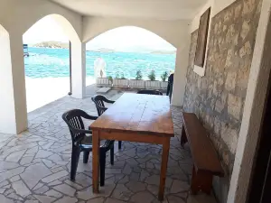 Apartments Marinko