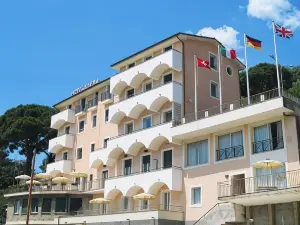 Hotel Elena