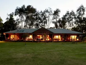 Lazy River Boutique Bed & Breakfast
