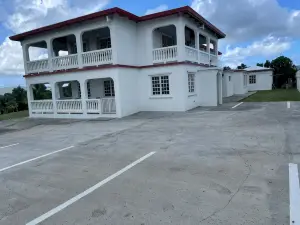 Luxurious One and Two Bedroom Villa