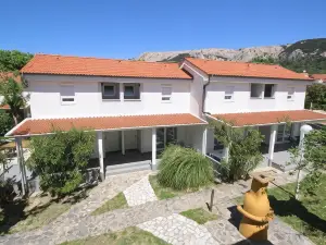 Villas Corinthia