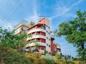 Pooja Villa Suites-Rooms and Pool, Igatpuri