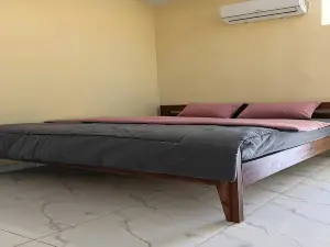 Cozzy Lentera Homestay