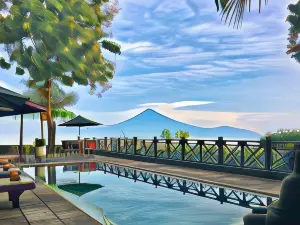 Villa Borobudur Resort